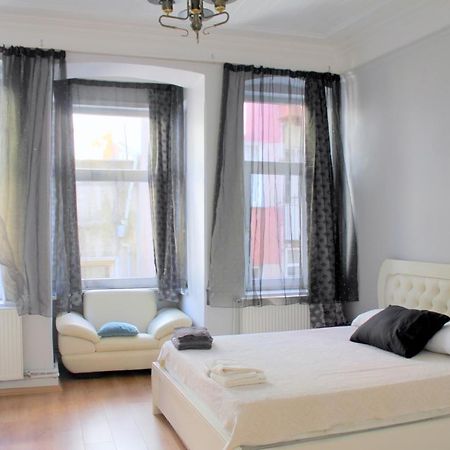 Apartament For Those Who Want To Be Close To Beyoglu Istiklal Street Stambuł Zewnętrze zdjęcie